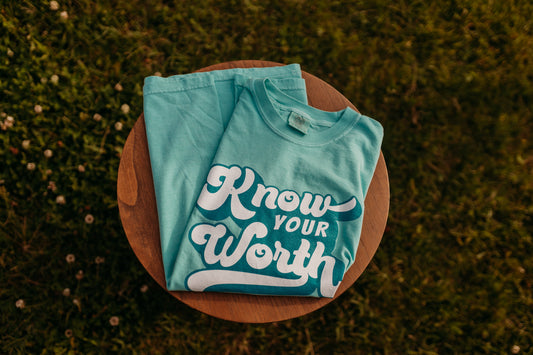 Know Your Worth Tee in Bright Turquoise
