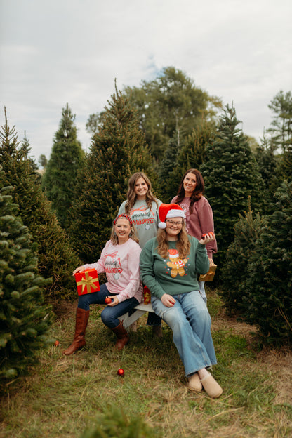 Baking Spirits Bright Crew in Alpine Green